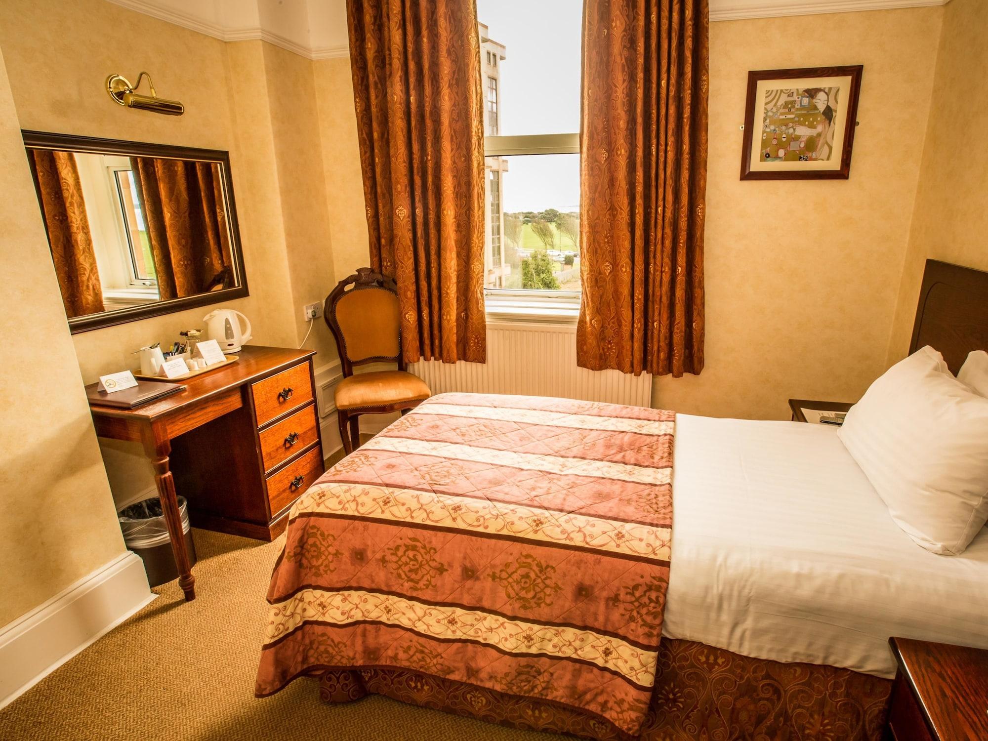 The Queens Hotel Portsmouth Exteriör bild