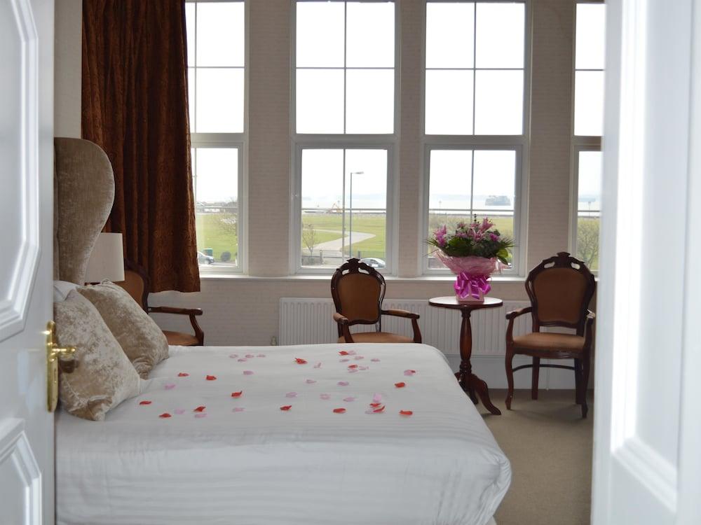 The Queens Hotel Portsmouth Exteriör bild